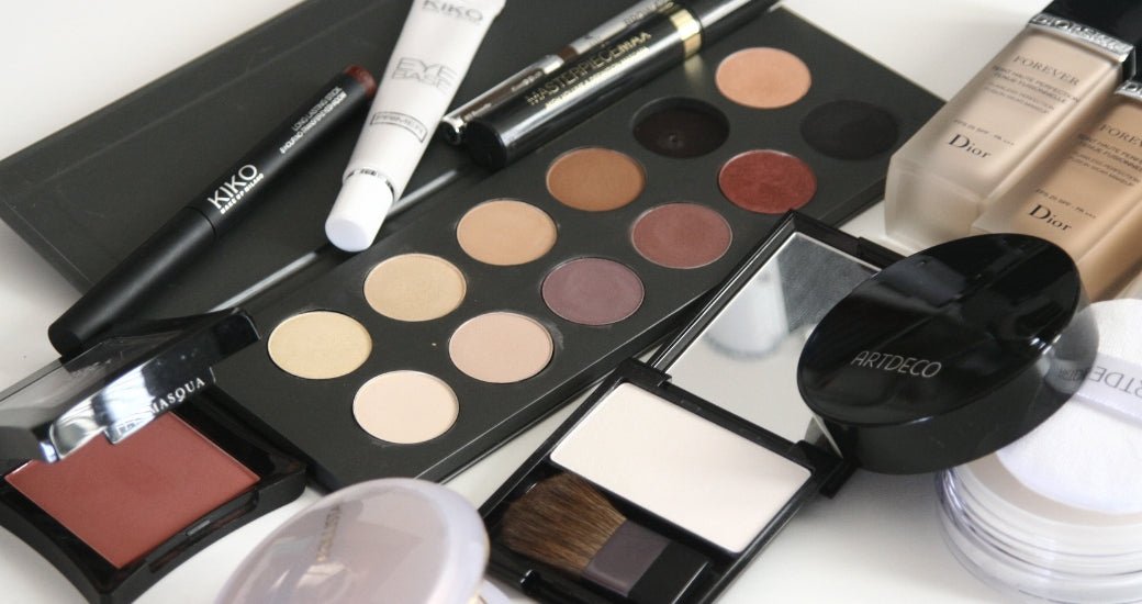 Genskab Det Ultimative 80’er Makeup Look - Makeup lagersalg