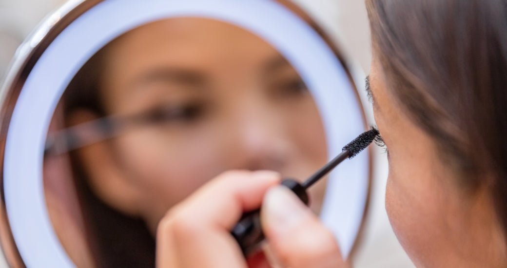 Kosmetikspejl med lys og forstørrelse til fejlfri makeup - Makeup lagersalg