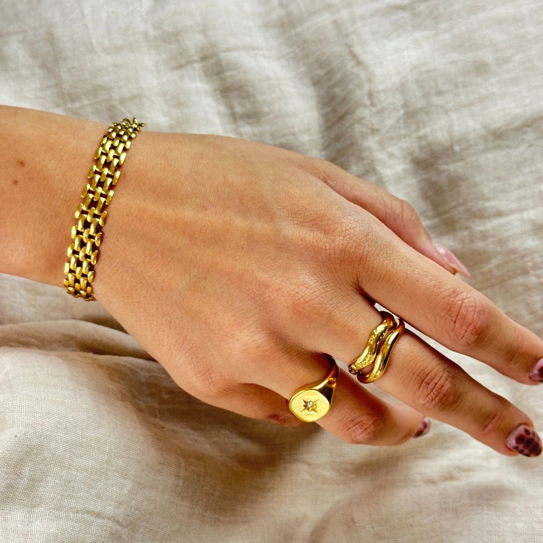 Cleo Armbånd 18K Guldbelagt - Makeup lagersalg