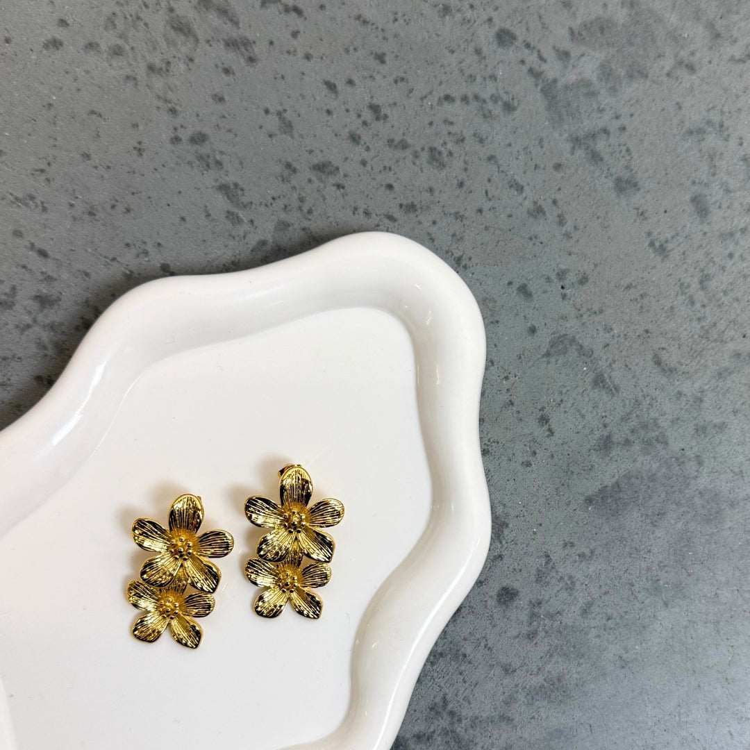 Corelle - Flora Bloom Øreringe - 18K Guldbelagt - Makeup lagersalg