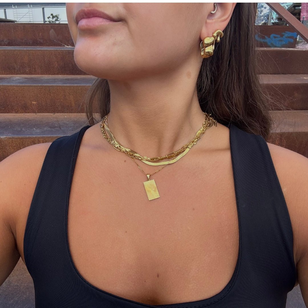 Corelle - Sun Square Halskæde 18K Guldbelagt - Makeup lagersalg