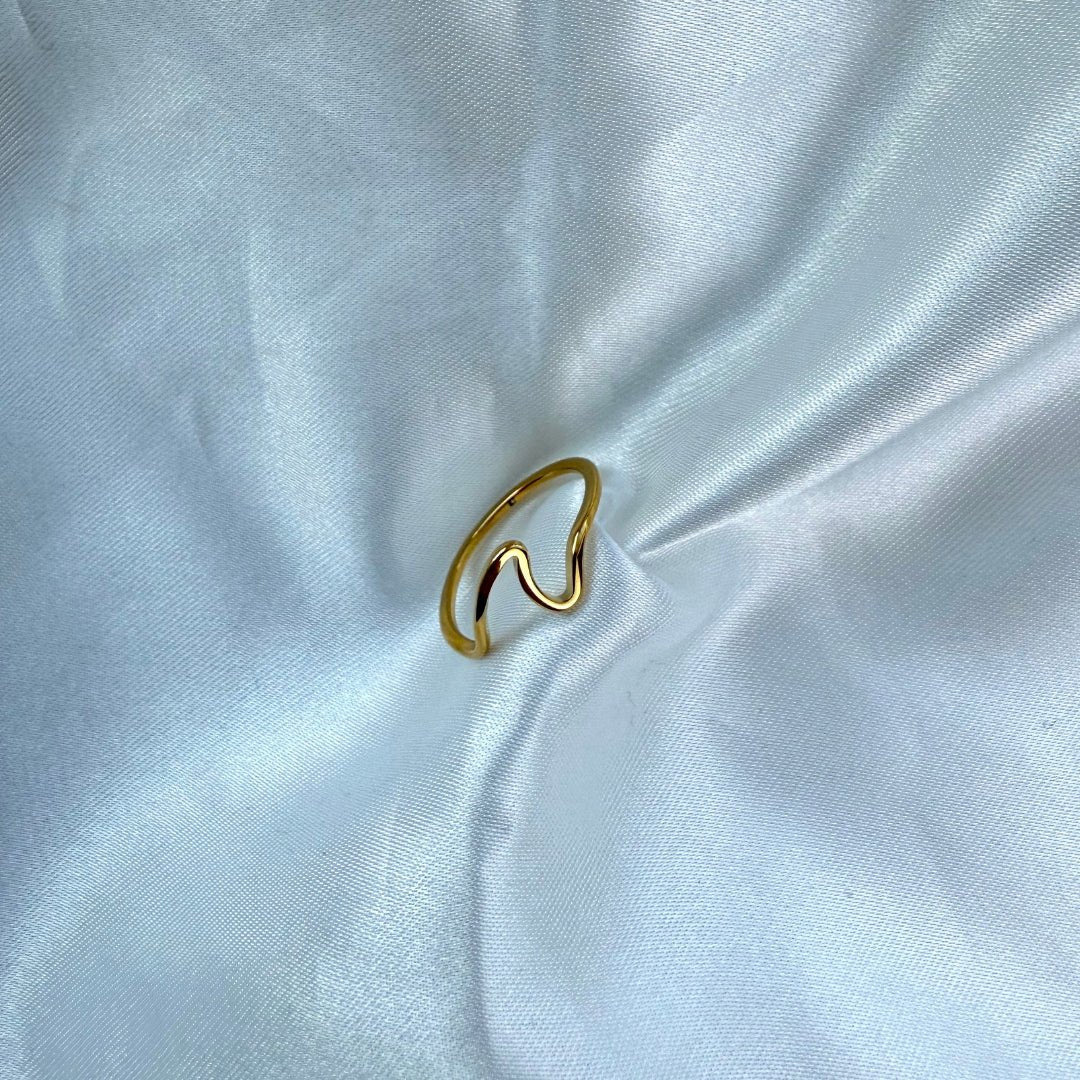 Corelle - Wave Ring 18K Guldbelagt - Makeup lagersalg