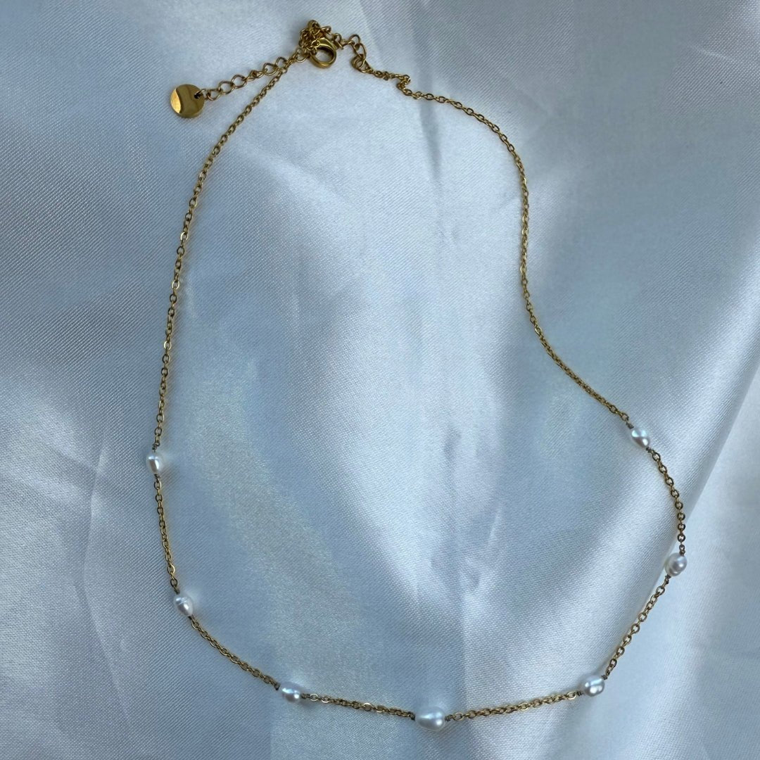 Floating Pearl Halskæde 18K Guldbelagt - Makeup lagersalg