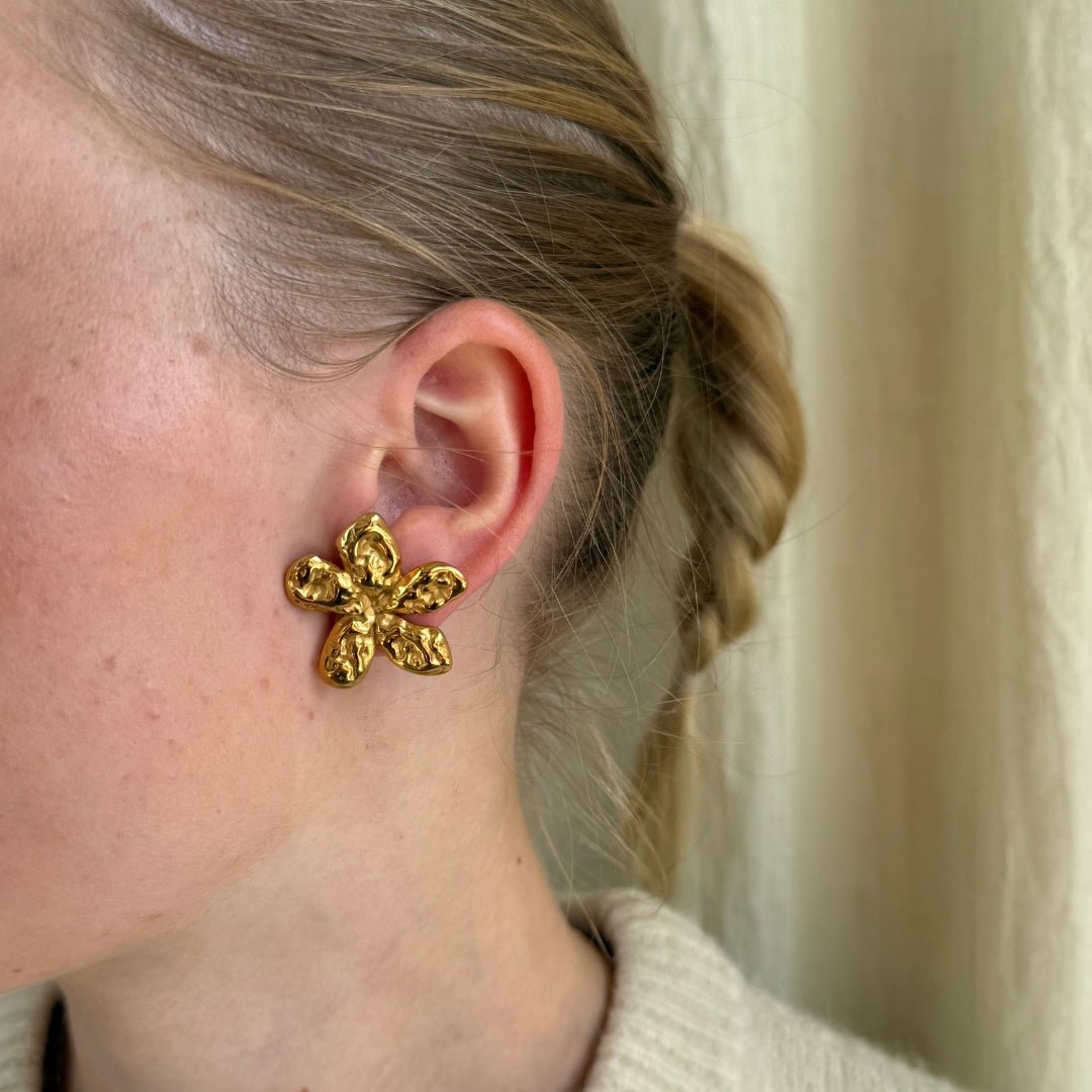 Flora Øreringe 18K Guldbelagt - Makeup lagersalg