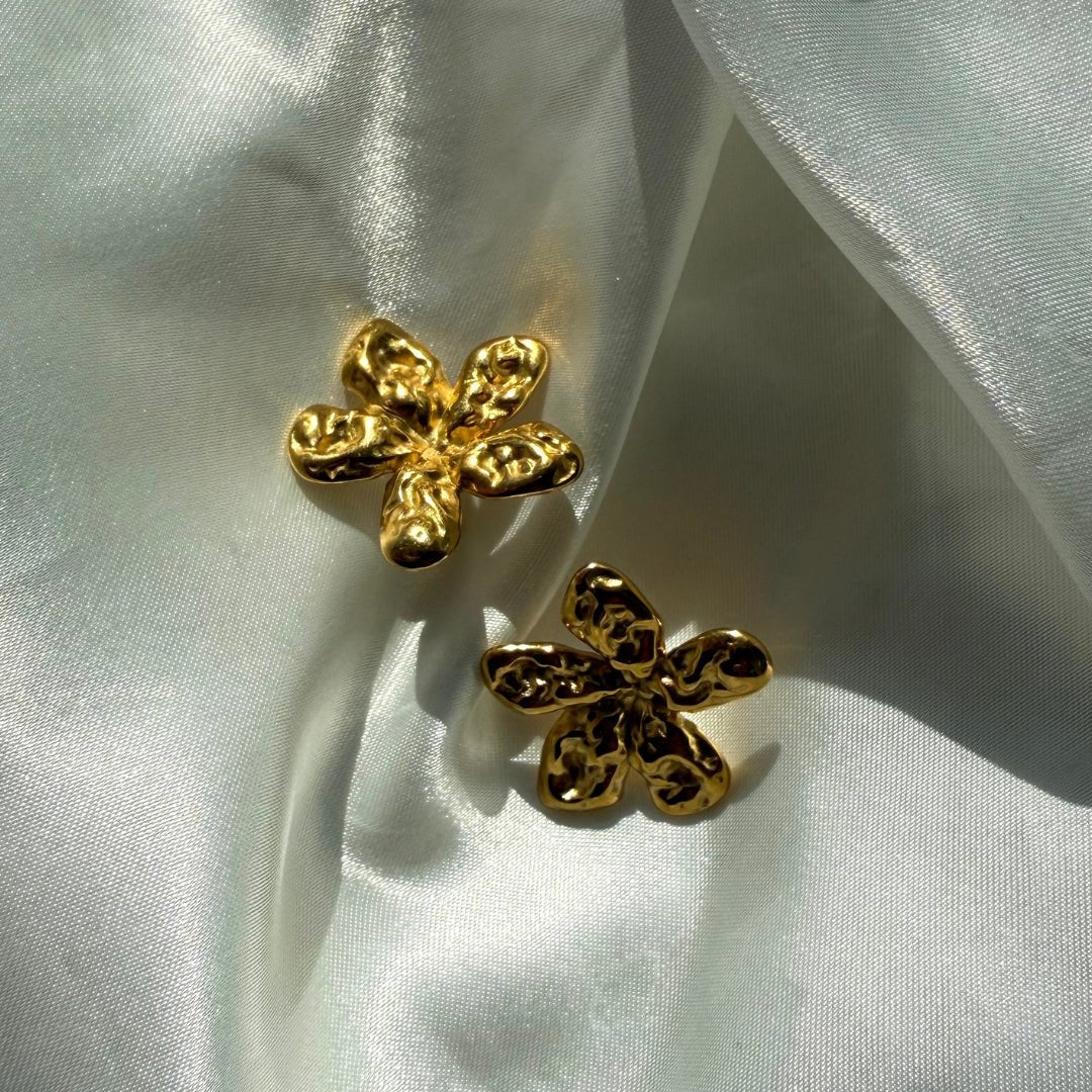 Flora Øreringe 18K Guldbelagt - Makeup lagersalg