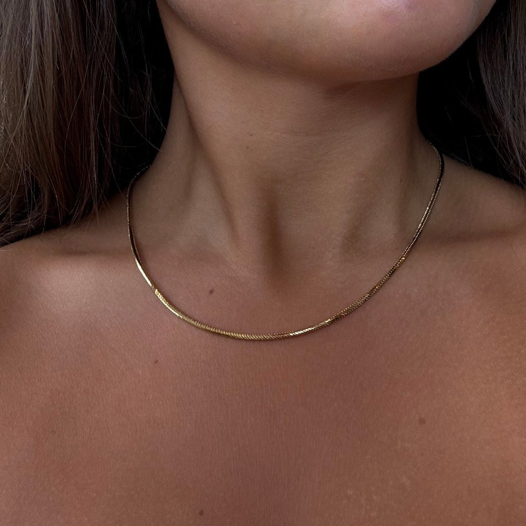 Slim Snake Halskæde 18K Guldbelagt - Makeup lagersalg