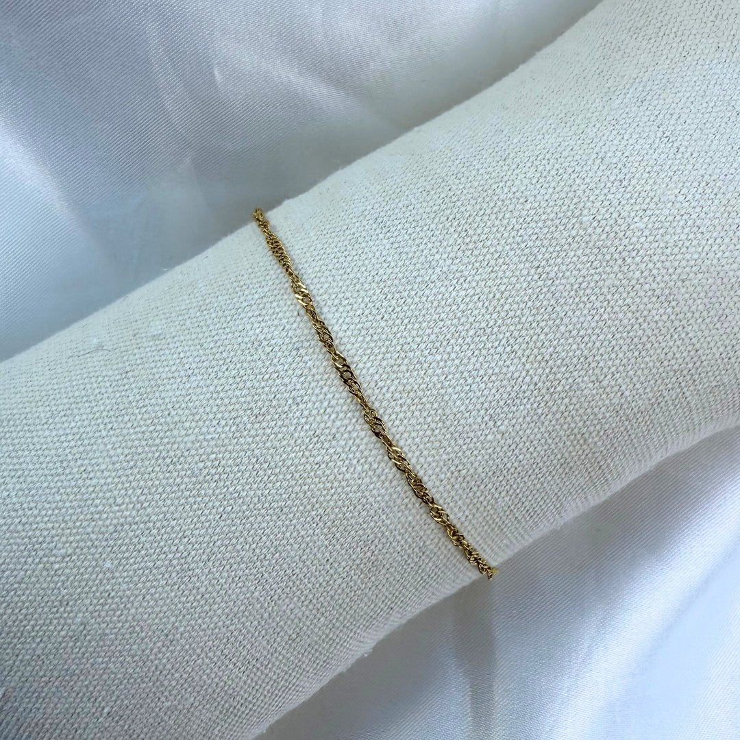 Twist Chain Armbånd 18K Guldbelagt - Makeup lagersalg
