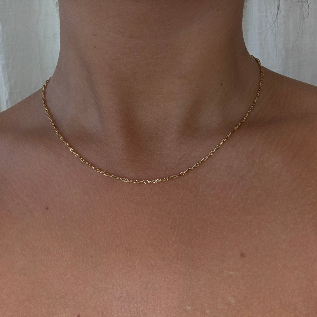 Twist Chain Halskæde 18K Guldbelagt - Makeup lagersalg