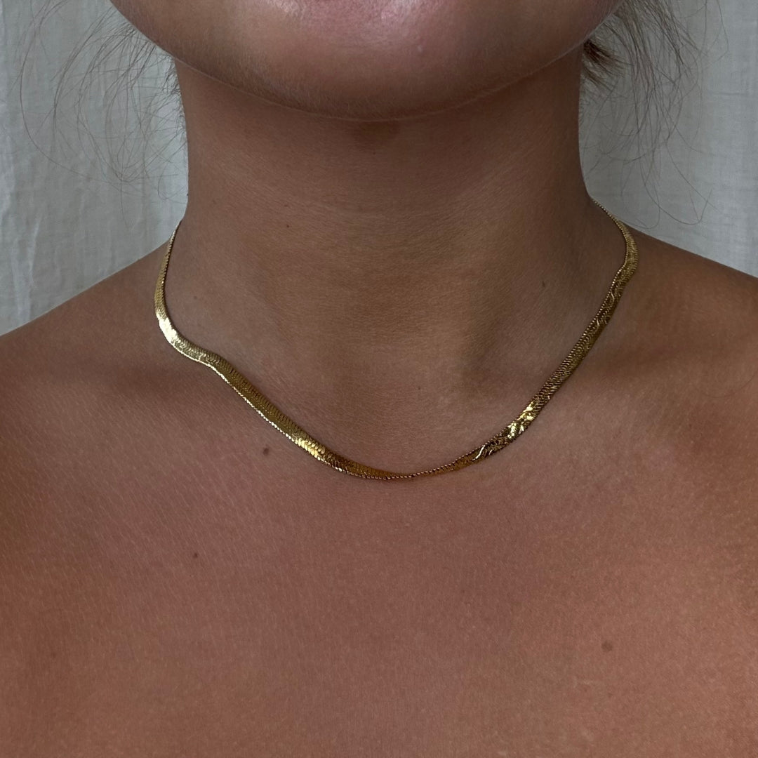Water Wave Snake Chain Halskæde 18K Guldbelagt - Makeup lagersalg